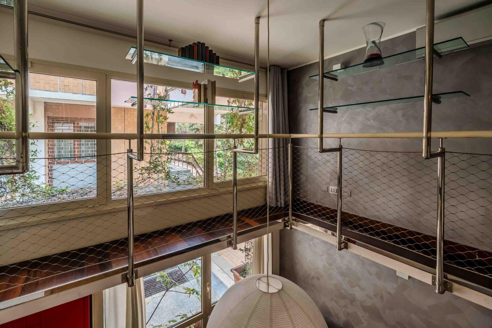 Loft Elegante In Centro In Zona Signorile - Davanti Metro