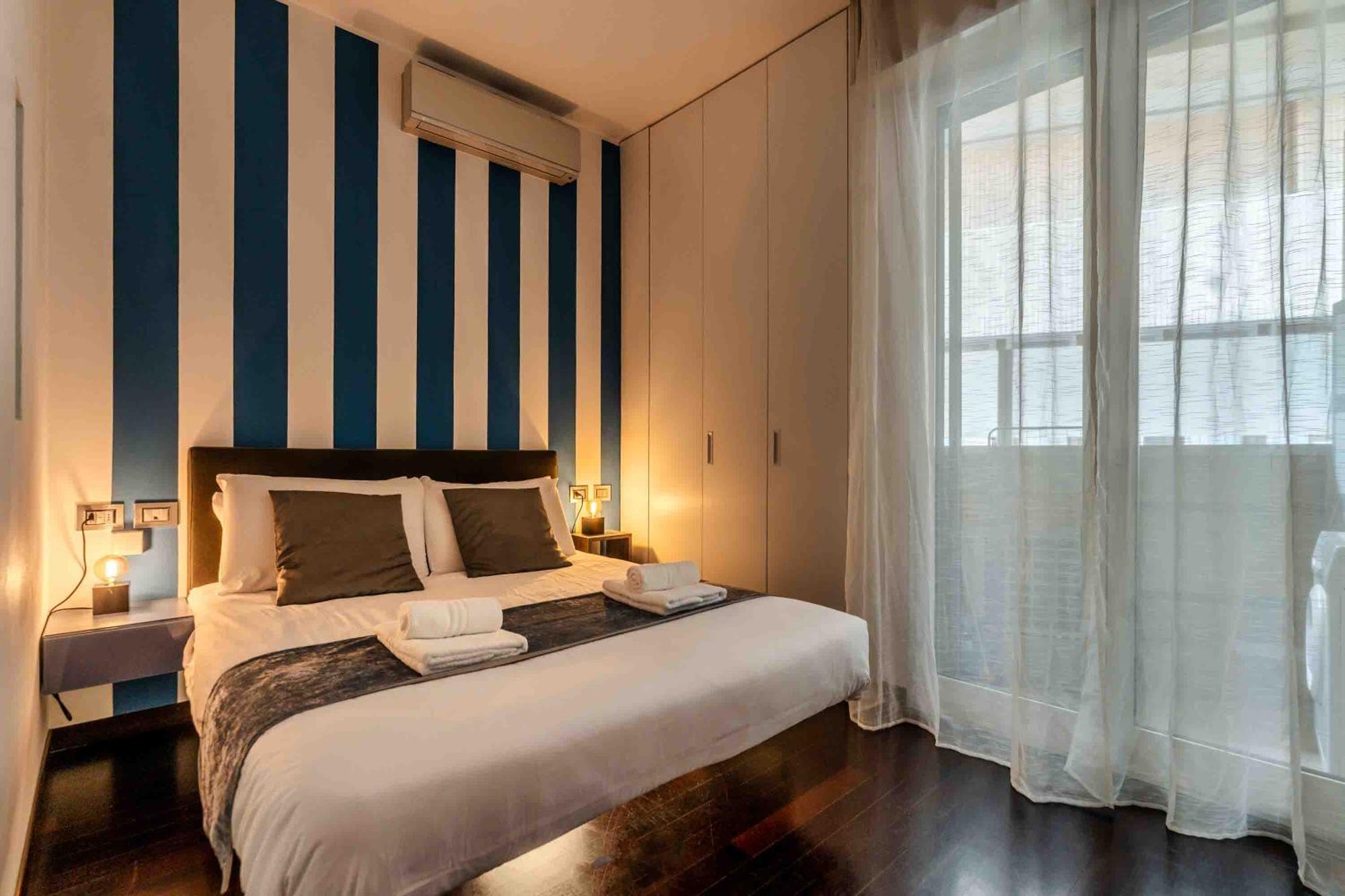 Loft Elegante In Centro In Zona Signorile - Davanti Metro *